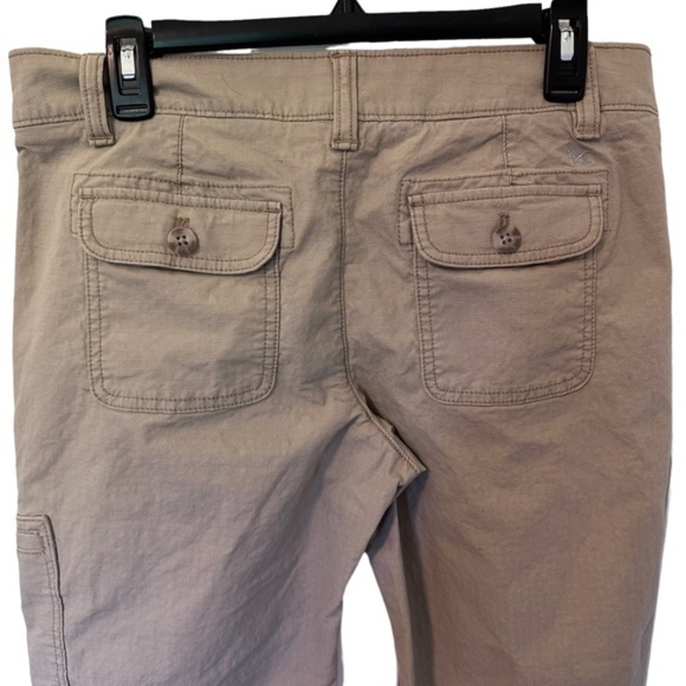 Eddie Bauer Size 8 Cropped Cargo Pants Khaki Ripstop Cotton Outdoor - Picture 4 of 6